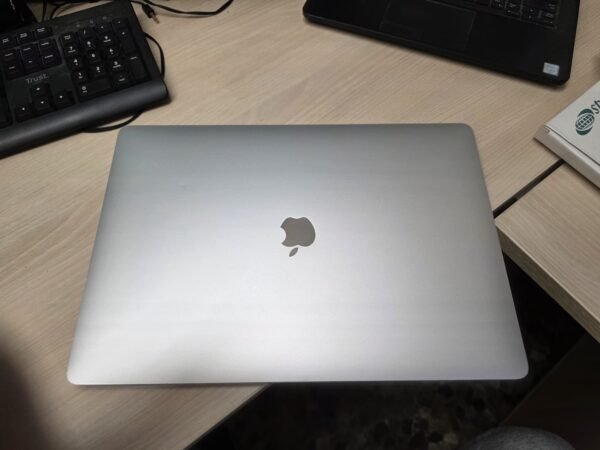 MacBookPro 2019 16" 16GB RAM 500SSD i7! - Imagen 7